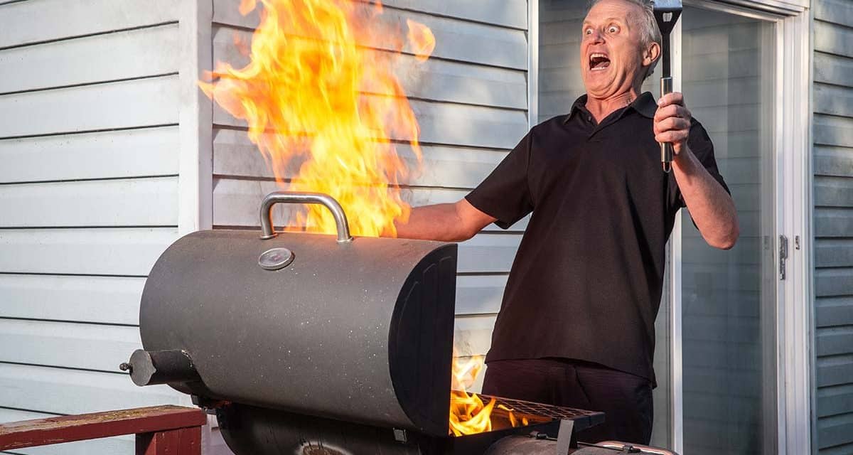 Why Grease Buildup is a Serious Risk for your Barbecue